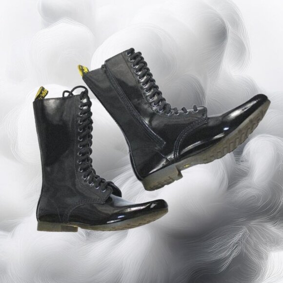 Dr. Martens Stacey Ritzy Collection Patent Lamper Combat Lace-Up, Size 6 - Picture 1 of 10